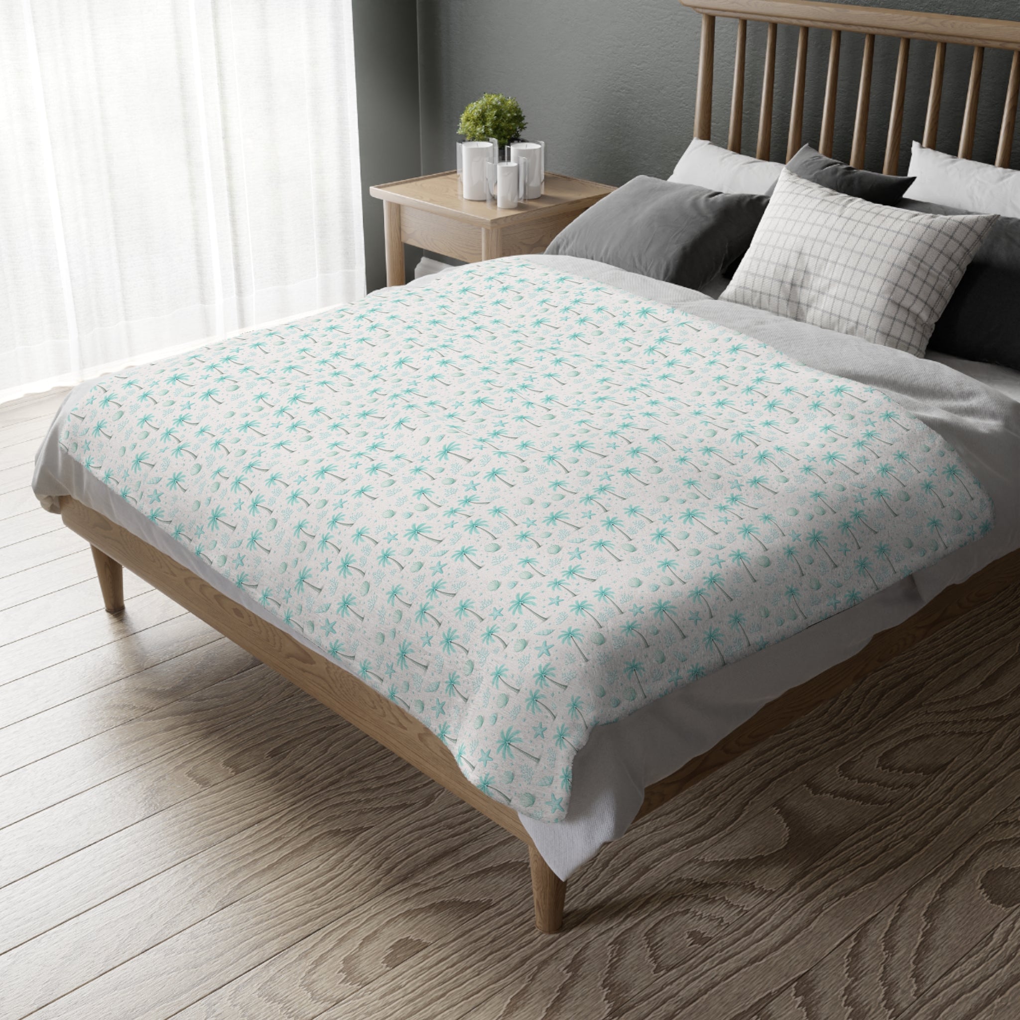 Aqua Palm Trees Pattern Blanket | Velveteen Microfiber Throw