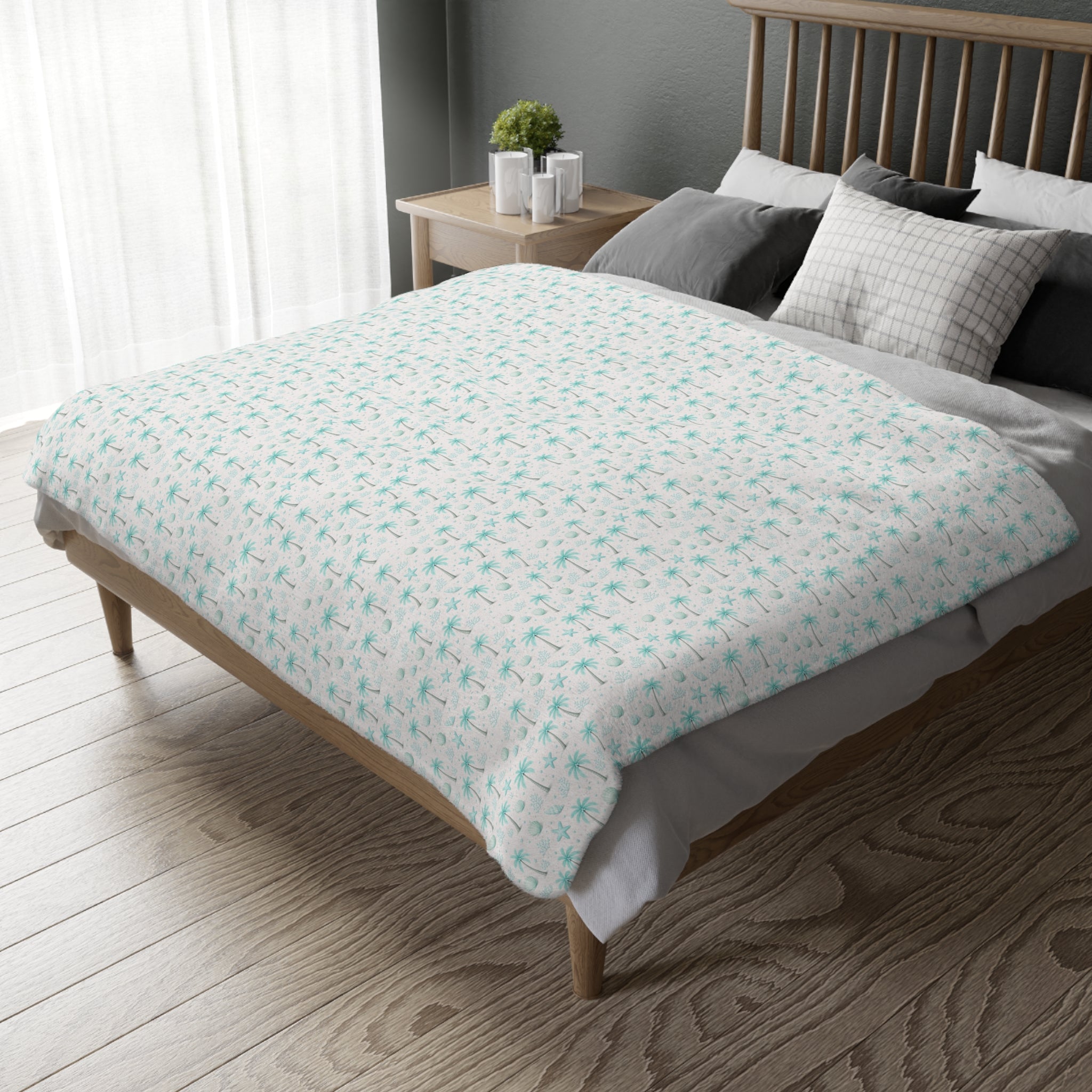 Aqua Palm Trees Pattern Blanket | Velveteen Microfiber Throw